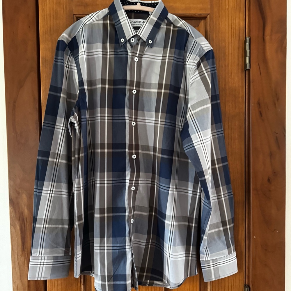 Nick Graham Everywhere Button Down Shirt Men’s Medium Blue Plaid Modern Fit